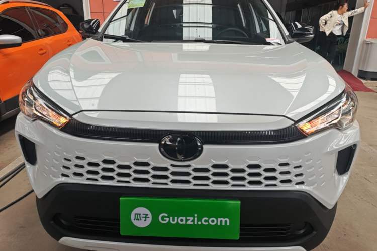 Used Toyota Corolla Cross 2026 Model 2.0L Pioneer Edition Front