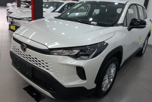 Used Toyota Corolla Cross 2026 Model 2.0L Elite Edition