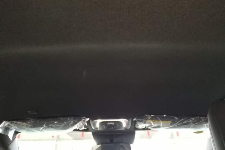 Used Toyota Corolla Cross 2026 Model 2.0L Pioneer Edition Headliner