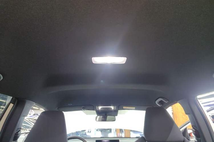 Used Toyota Corolla Cross 2026 Model 2.0L Pioneer Edition Headliner