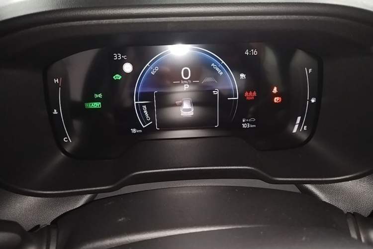 Used Toyota Corolla Cross 2026 Model 2.0L Smart Electric Hybrid Dual-Engine Pioneer Edition Instrument Cluster