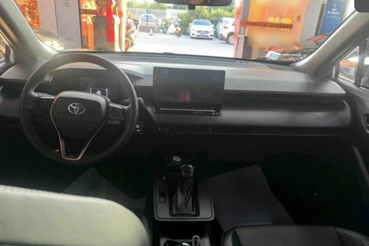 Used Toyota Corolla Cross 2026 Model 2.0L Elite Edition Interior 3
