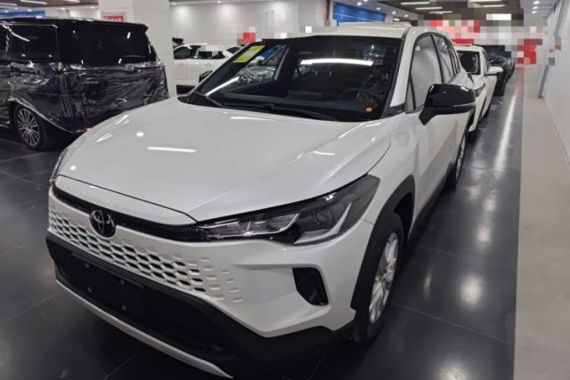 Used Toyota Corolla Cross 2026 Model 2.0L Pioneer Edition