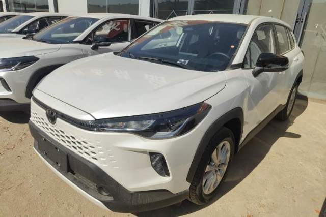 Used Toyota Corolla Cross 2026 Model 2.0L Smart Electric Hybrid Dual-Engine Pioneer Edition