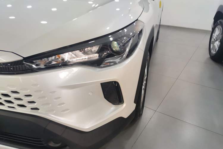 Used Toyota Corolla Cross 2026 Model 2.0L Elite Edition Left Front Headlight