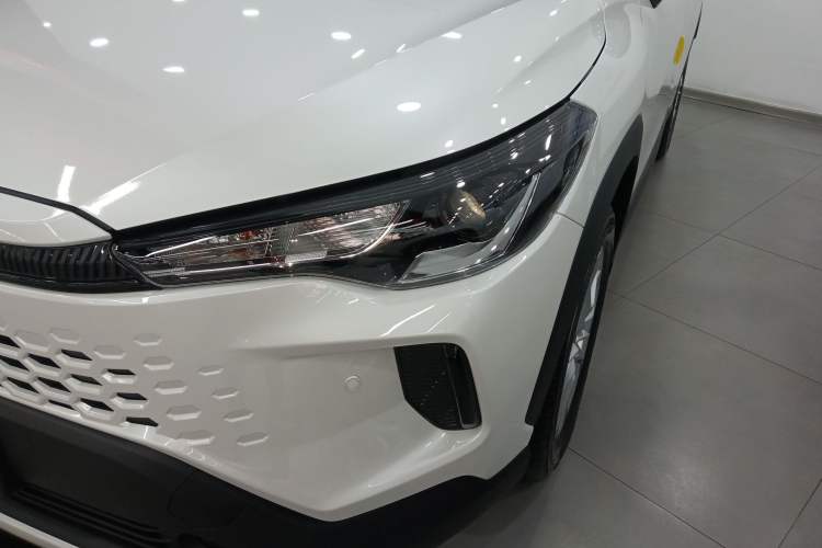 Used Toyota Corolla Cross 2026 Model 2.0L Elite Edition Left Front Headlight