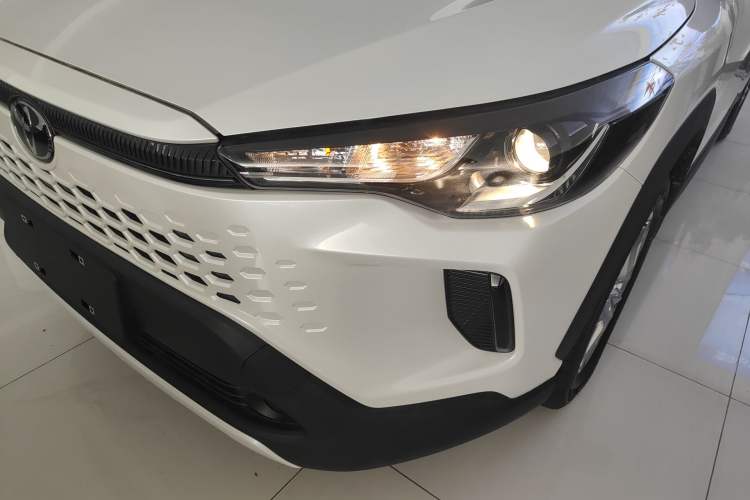 Used Toyota Corolla Cross 2026 Model 2.0L Pioneer Edition Left Front Headlight