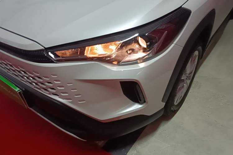 Used Toyota Corolla Cross 2026 Model 2.0L Pioneer Edition Left Front Headlight