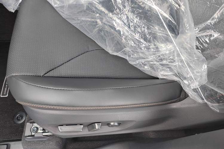 Used Toyota Corolla Cross 2026 Model 2.0L Elite Edition Left Front Seat