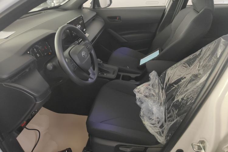 Used Toyota Corolla Cross 2026 Model 2.0L Pioneer Edition Left Front Seat