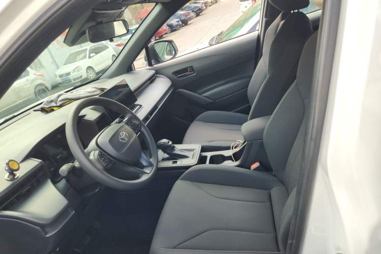 Used Toyota Corolla Cross 2026 Model 2.0L Pioneer Edition Left Front Seat