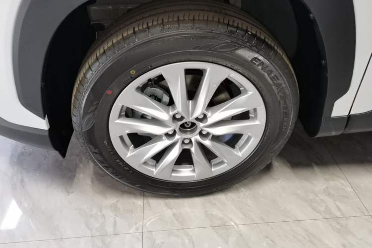 Used Toyota Corolla Cross 2026 Model 2.0L Pioneer Edition Left Front Wheel Hub