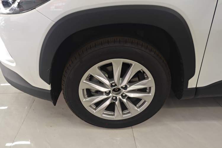 Used Toyota Corolla Cross 2026 Model 2.0L Pioneer Edition Left Front Wheel Hub
