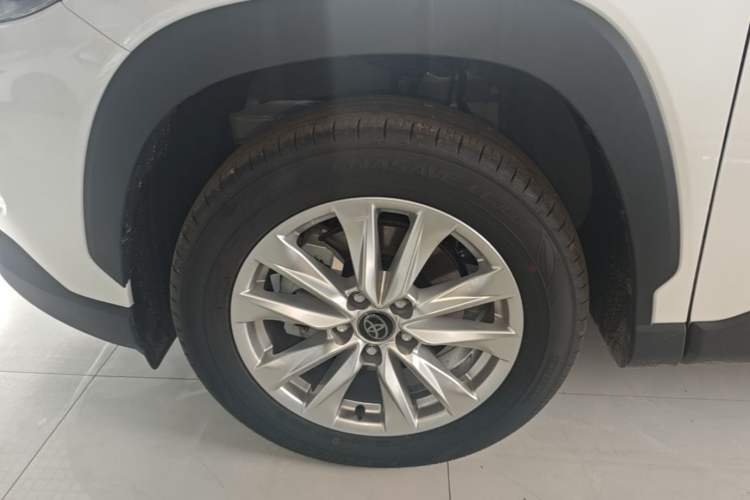 Used Toyota Corolla Cross 2026 Model 2.0L Pioneer Edition Left Front Wheel Hub