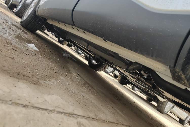Used Toyota Corolla Cross 2026 Model 2.0L Pioneer Edition Left Side Sill