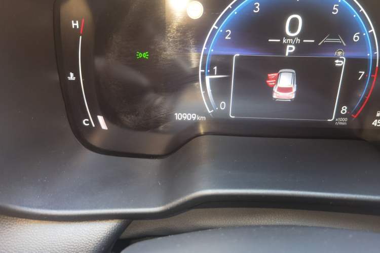 Used Toyota Corolla Cross 2026 Model 2.0L Pioneer Edition Odometer Close Up
