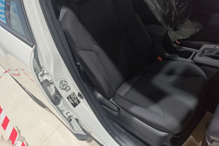 Used Toyota Corolla Cross 2026 Model 2.0L Pioneer Edition Right Front Seat