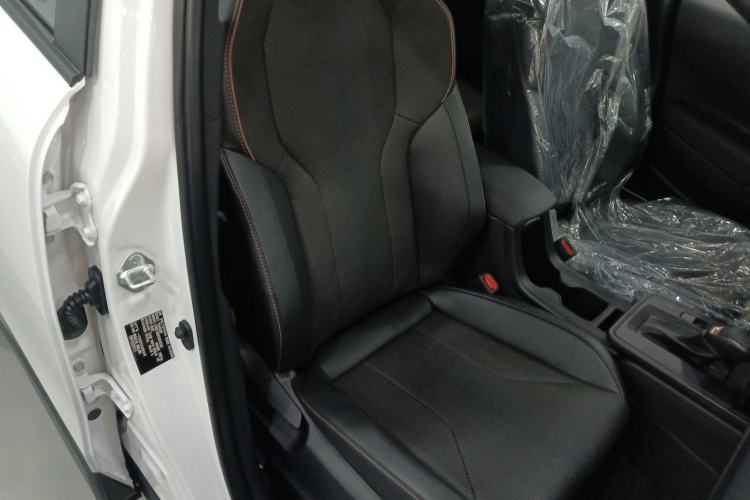 Used Toyota Corolla Cross 2026 Model 2.0L Elite Edition Right Front Seat