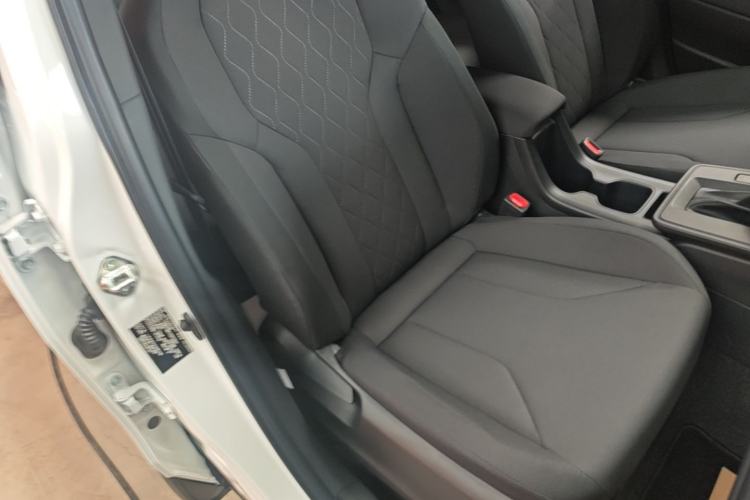 Used Toyota Corolla Cross 2026 Model 2.0L Pioneer Edition Right Front Seat