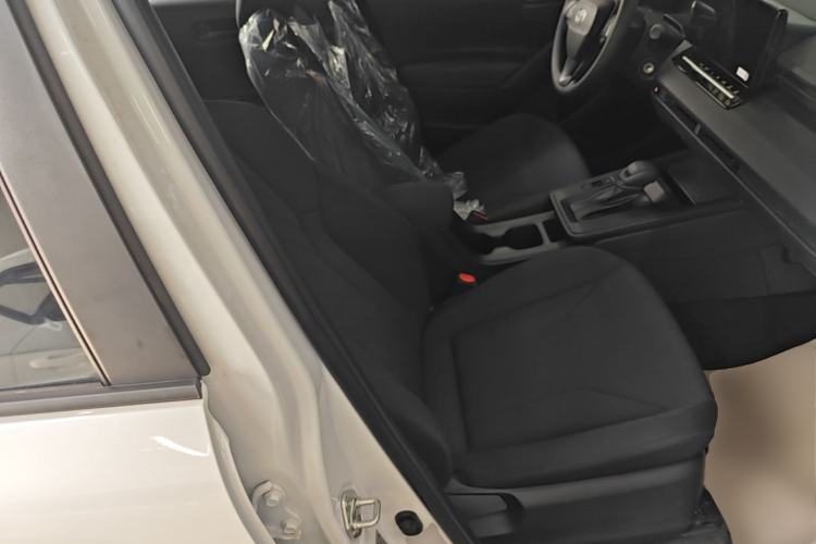 Used Toyota Corolla Cross 2026 Model 2.0L Pioneer Edition Right Front Seat
