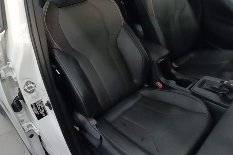 Used Toyota Corolla Cross 2026 Model 2.0L Elite Edition Right Front Seat