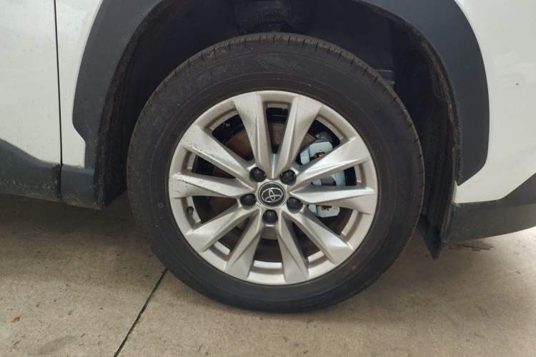 Used Toyota Corolla Cross 2026 Model 2.0L Pioneer Edition Right Front Wheel Hub