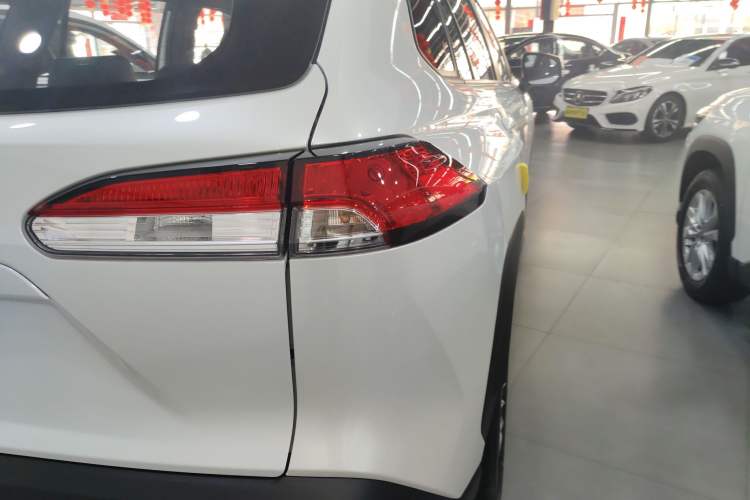 Used Toyota Corolla Cross 2026 Model 2.0L Elite Edition Right Rear Taillight