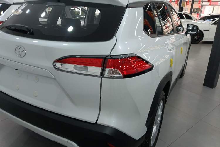 Used Toyota Corolla Cross 2026 Model 2.0L Elite Edition Right Rear Taillight