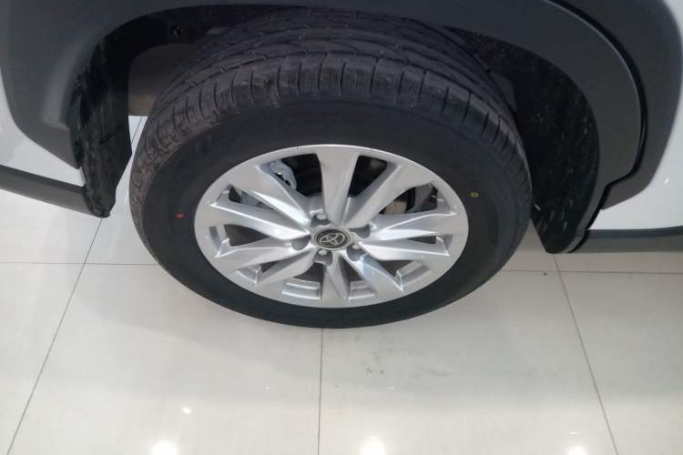 Used Toyota Corolla Cross 2026 Model 2.0L Elite Edition Right Rear Wheel Hub