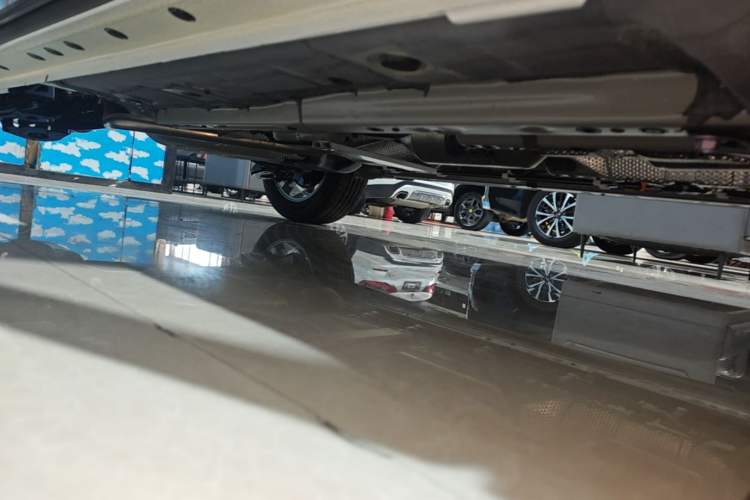 Used Toyota Corolla Cross 2026 Model 2.0L Pioneer Edition Right Side Sill