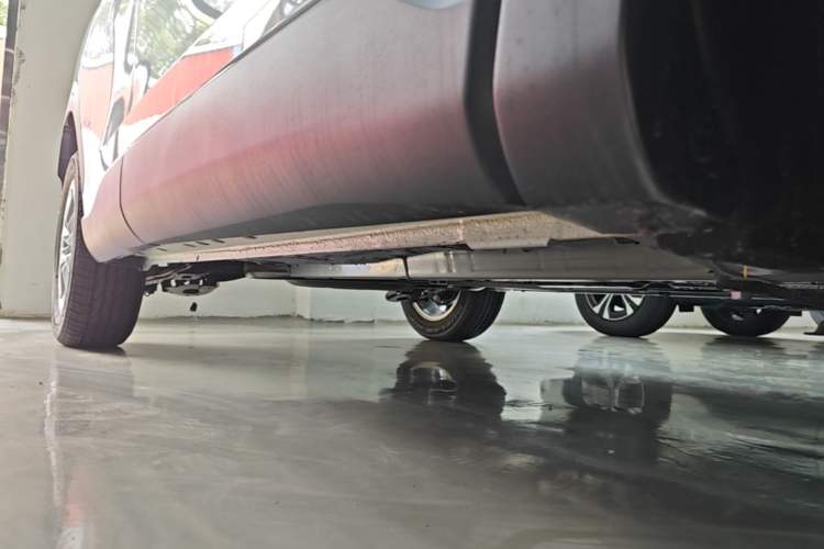 Used Toyota Corolla Cross 2026 Model 2.0L Pioneer Edition Right Side Sill