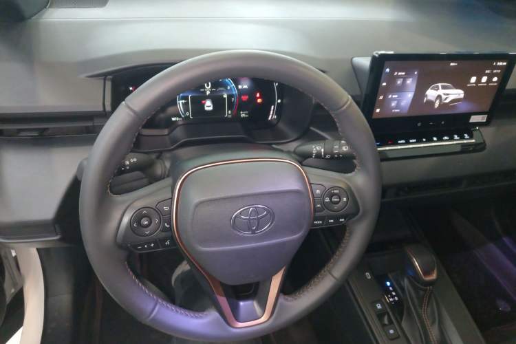 Used Toyota Corolla Cross 2026 Model 2.0L Elite Edition Steering Wheel