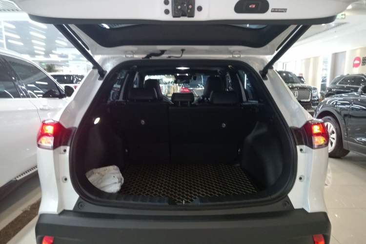Used Toyota Corolla Cross 2026 Model 2.0L Elite Edition Trunk