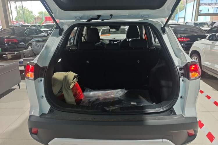 Used Toyota Corolla Cross 2026 Model 2.0L Pioneer Edition Trunk