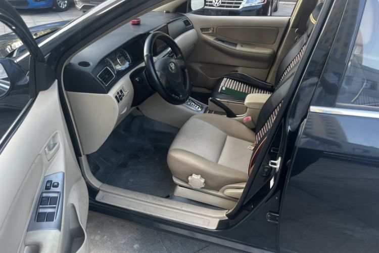 Used Toyota Corolla EX 2013 1.6L Automatic Excellence Edition Interior 2