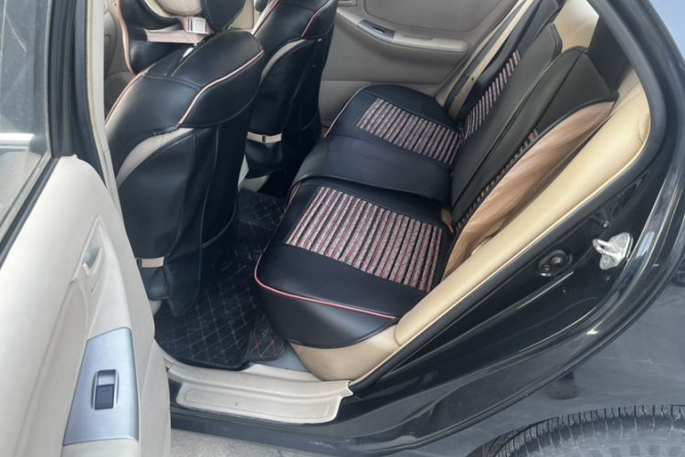 Used Toyota Corolla EX 2013 1.6L Automatic Excellence Edition Interior 3