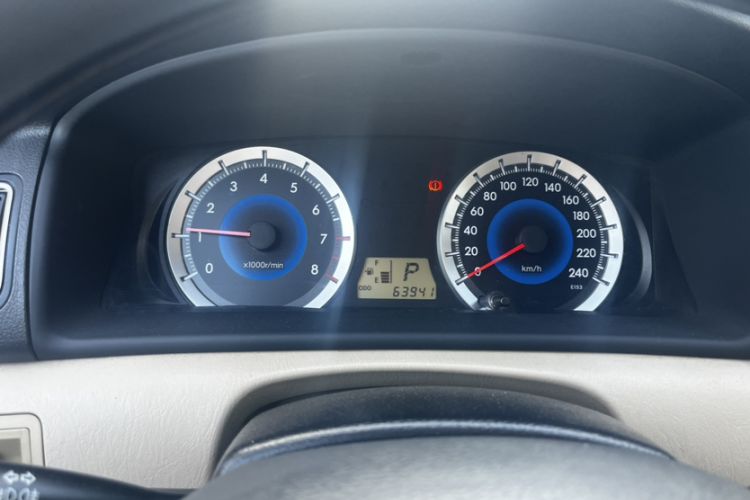 Used Toyota Corolla EX 2013 1.6L Automatic Excellence Edition Odometer Close Up