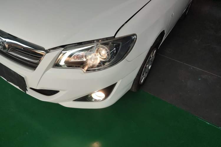 Used Toyota Corolla EX 2013 1.6L Automatic Excellence Edition Left Front Headlight