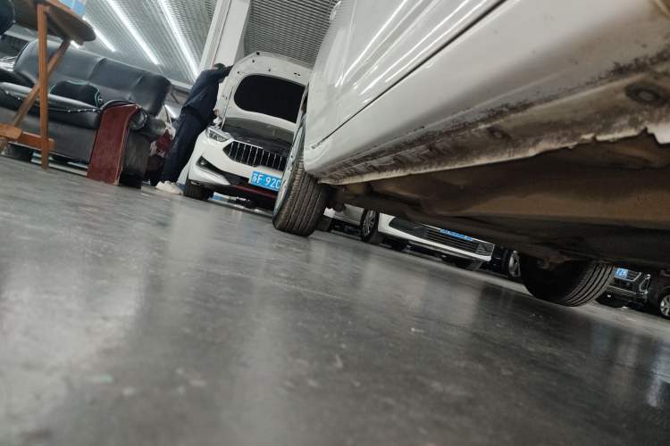Used Toyota Corolla EX 2013 1.6L Automatic Excellence Edition Right Side Sill