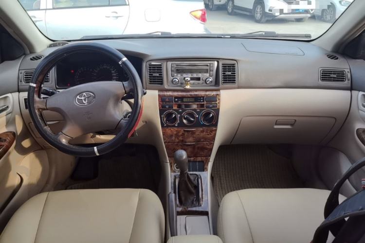 Used Toyota Corolla EX 2004 1.8L Manual GL-i Center Console