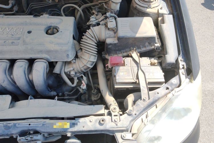 Used Toyota Corolla EX 2004 1.8L Automatic GLX-i Engine Bay Left