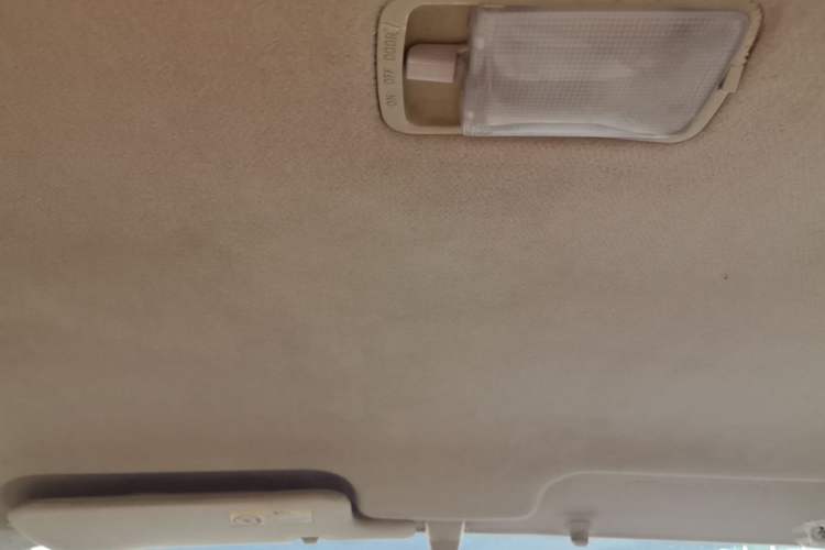 Used Toyota Corolla EX 2004 1.8L Manual GL-i Headliner