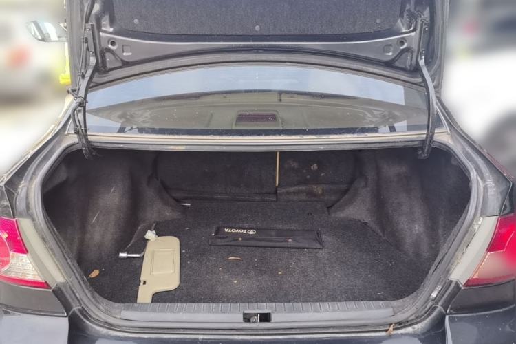 Used Toyota Corolla EX 2004 1.8L Manual GL-i Trunk