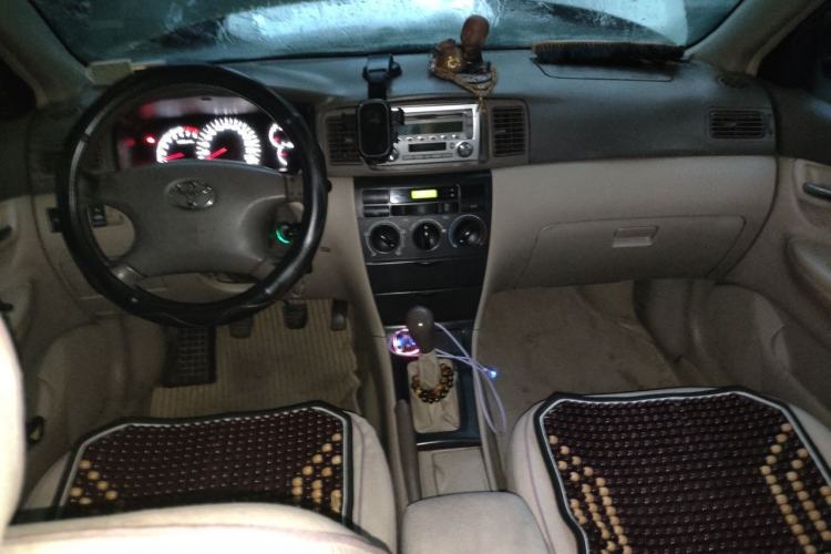 Used Toyota Corolla EX 2004 1.8L Manual GL-i Center Console
