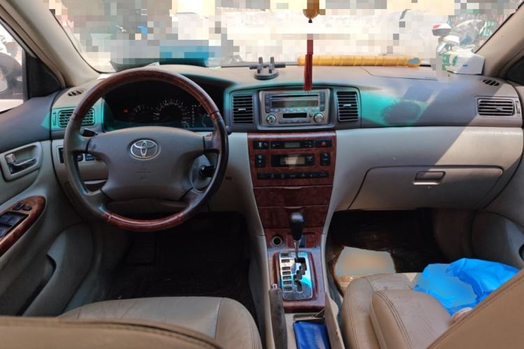 Used Toyota Corolla EX 2004 1.8L Automatic GLX-i Center Console