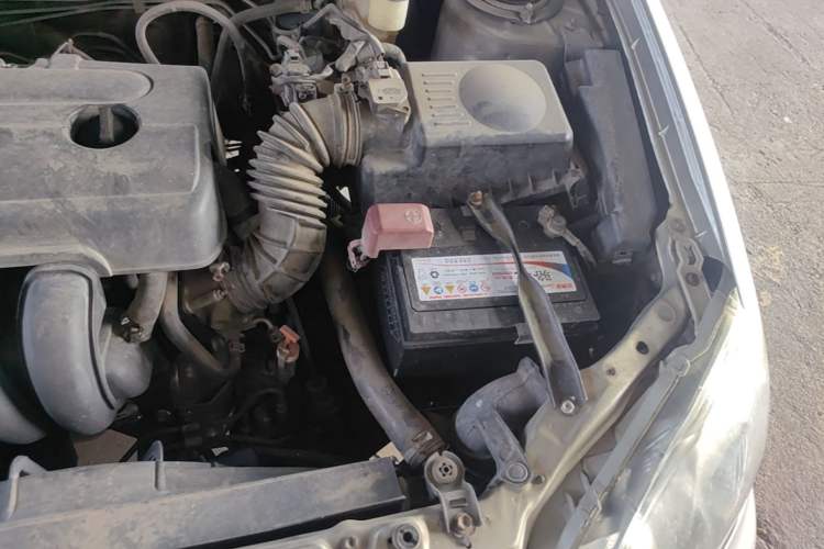 Used Toyota Corolla EX 2004 1.8L Automatic GL-i Engine Bay Left