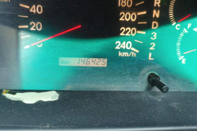 Used Toyota Corolla EX 2004 1.8L Automatic GL-i Odometer Close Up
