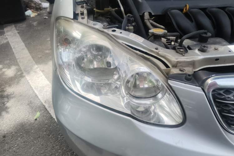 Used Toyota Corolla EX 2004 1.8L Automatic GL-i Right Front Headlight