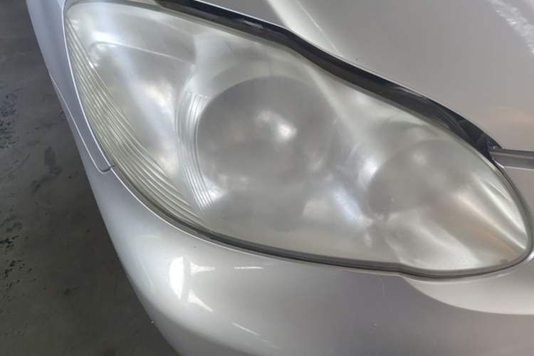 Used Toyota Corolla EX 2004 1.8L Automatic GL-i Right Front Headlight