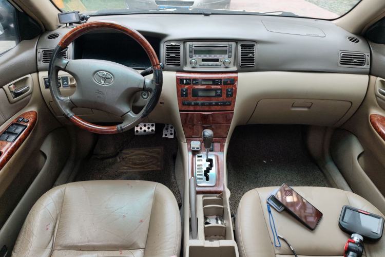 Used Toyota Corolla EX 2004 1.8L Automatic GLX-i Center Console